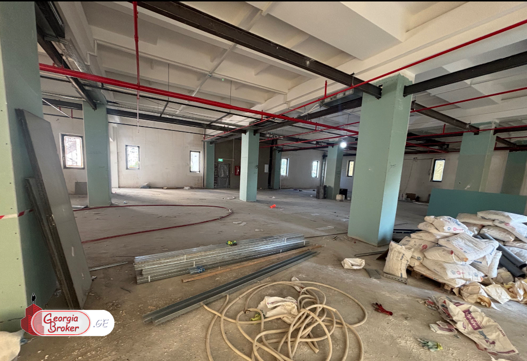 ქირავდება ახალი გარემონტებული საოფისე შენობა