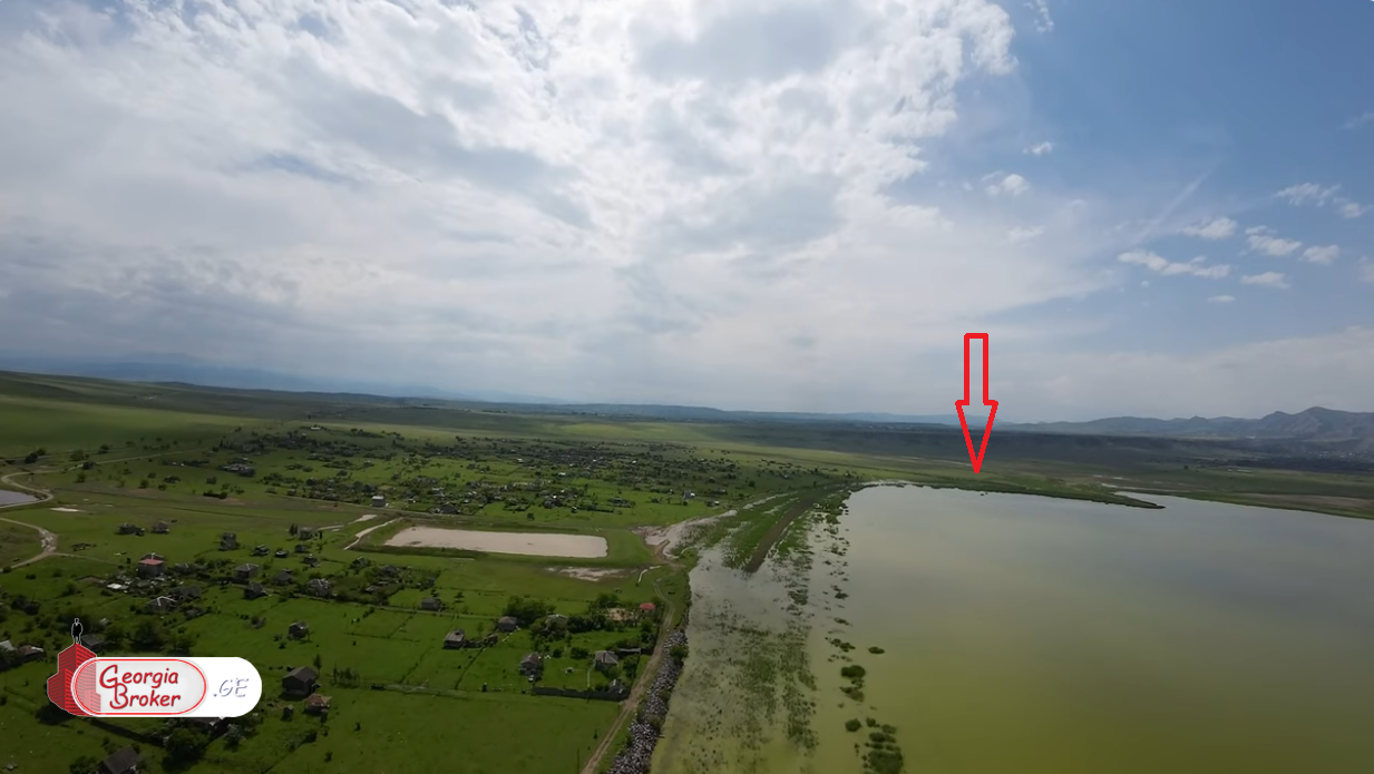 იყიდება სამეურნეო მიწის ნაკვეთი 18.5 ჰა კუმისის ტბაზე(პირველ ზოლში)