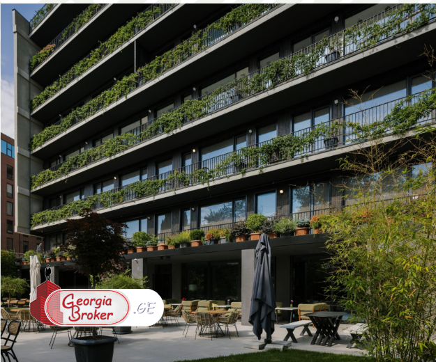 ქირავდება ახალი გარემონტებული საოფისე ფართი 834კვ.მ ვერაზე