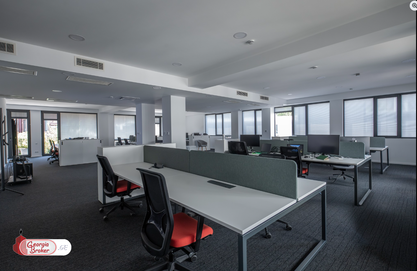 იყიდება ახალი გარემონტებული საოფისე ფართი(კომერციული კომპლექსი)