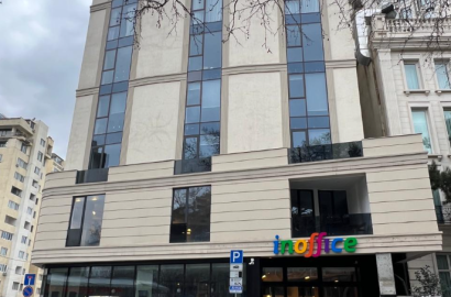 იყიდება ახალი გარემონტებული საოფისე შენობა 8 სართულიანი