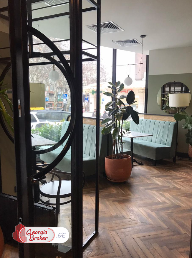 იყიდება ახალი გარემონტებული საოფისე შენობა 8 სართულიანი
