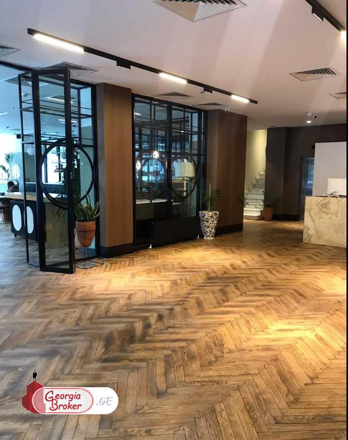 იყიდება ახალი გარემონტებული საოფისე ფართი