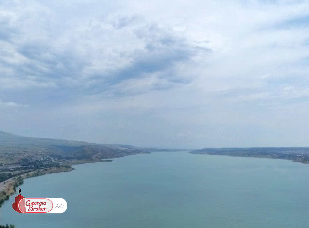 იყიდება სამეურნეო მიწის ნაკვეთი თბილისის ზღვის ხედით 16 ჰექტარი