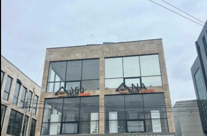 продается универсальное помещение с новым ремонтом