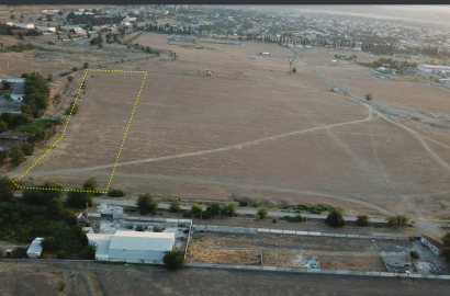 იყიდება კომერციული მიწის ნაკვეთი