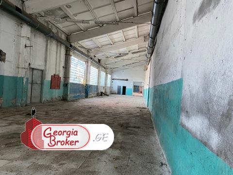 продается производственное помещение без ремонта