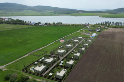 იყიდება 600კვ.მ სააგარაკე მიწის ნაკვეთი