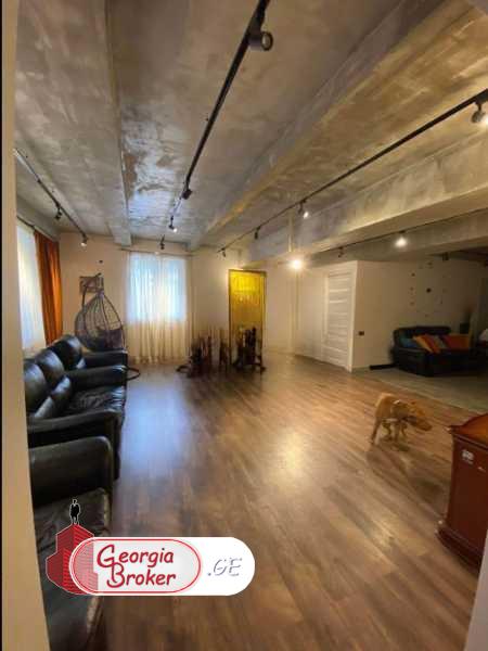 продается квартира с новым ремонтом