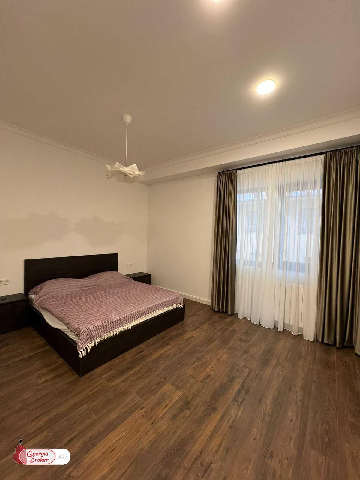 в аренду квартира с новым ремонтом 2-комнаты