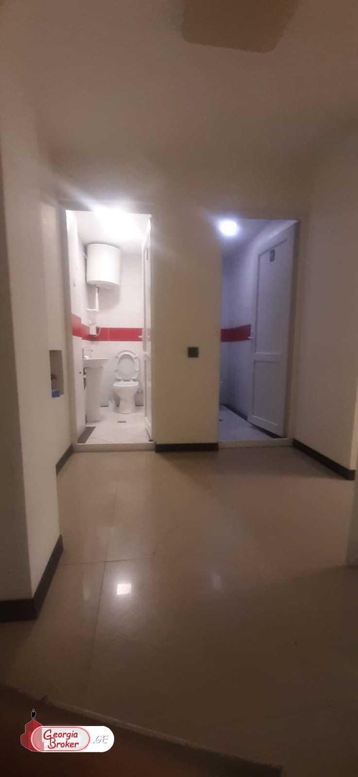 ქირავდება ახალი გარემონტებული უნივერსალური ფართი