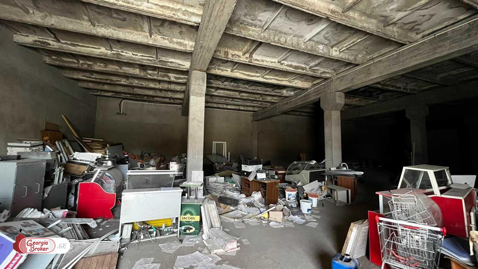 nearly repaired production space for rent