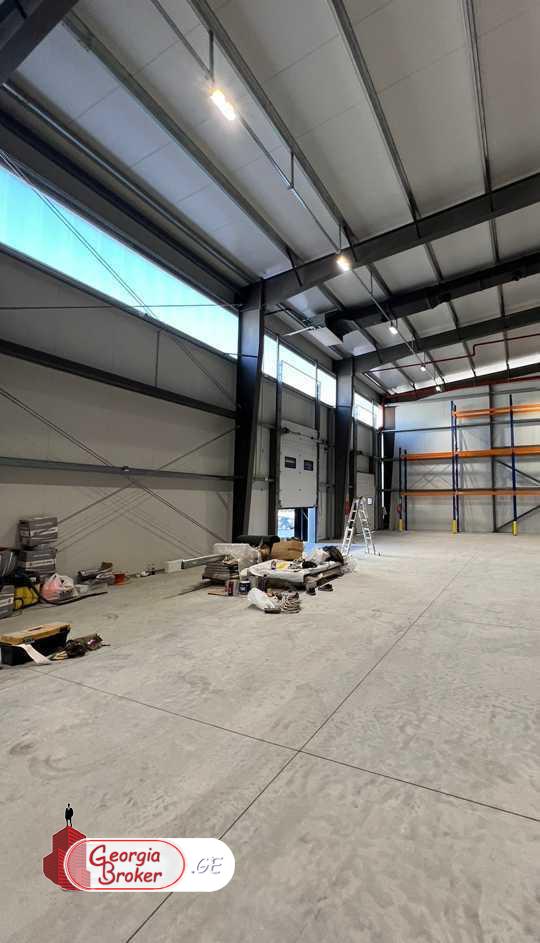 nearly repaired office space for rent