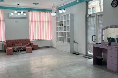 в аренду универсальное помещение с новым ремонтом