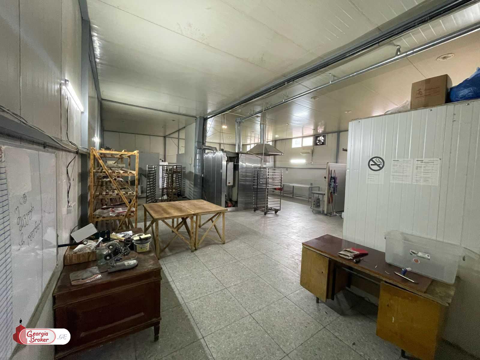 nearly repaired production space for rent