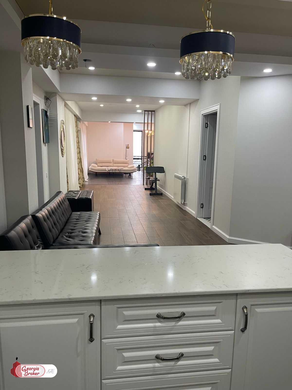 nearly repaired 4-room apartment for rent