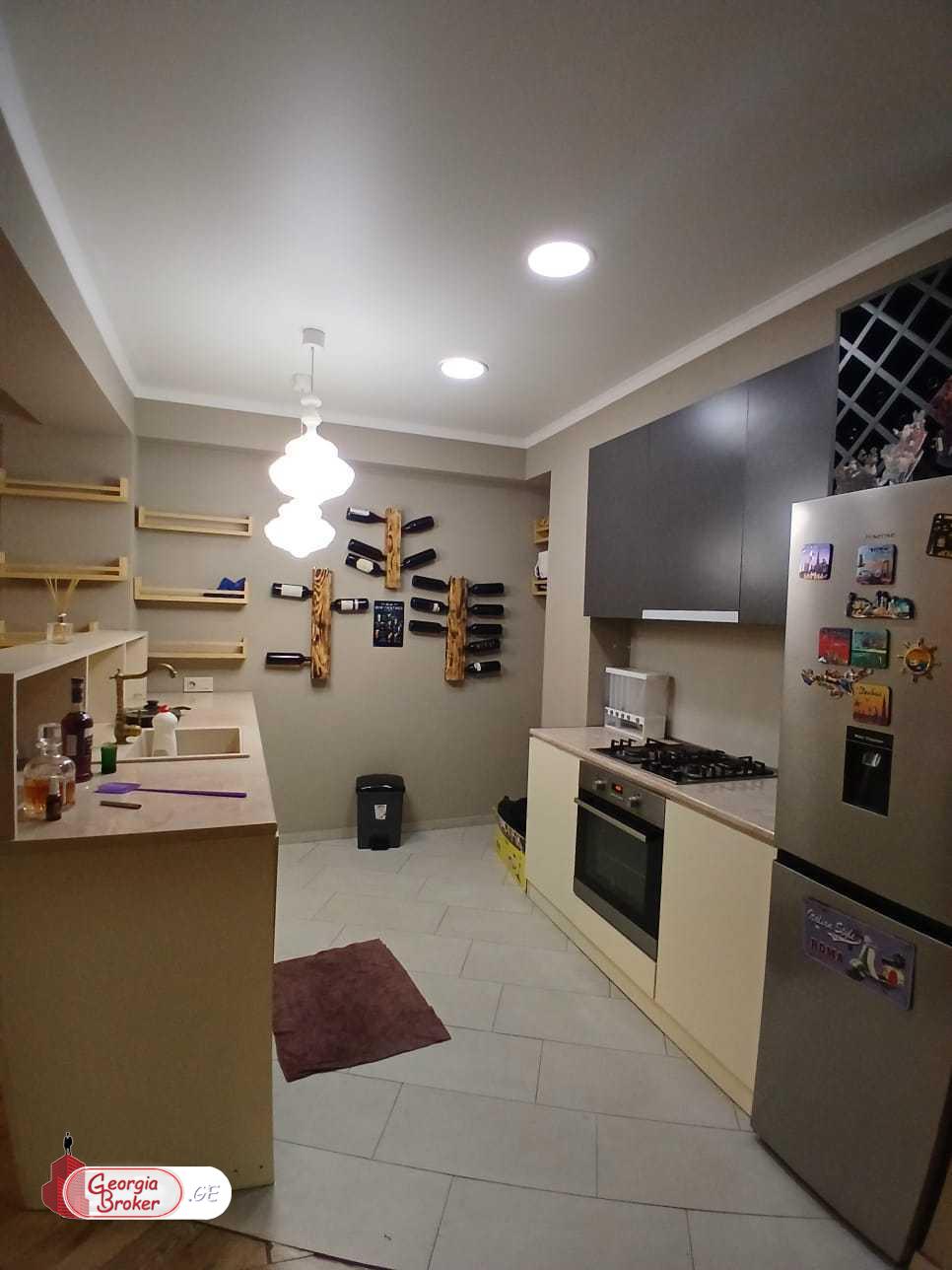 продается квартира с новым ремонтом 2-комнаты