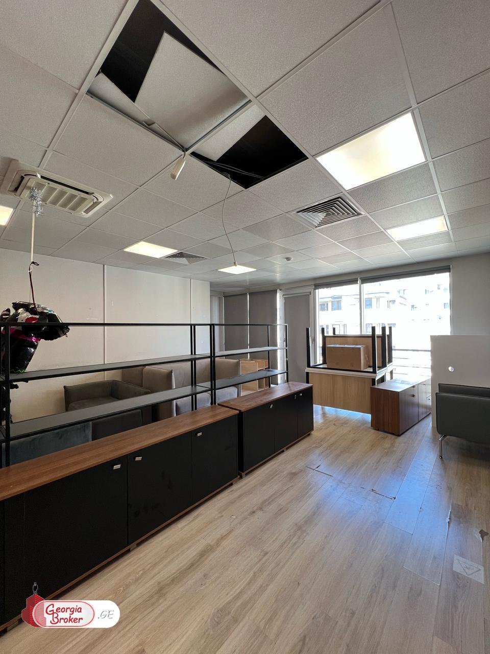 იყიდება ახალი გარემონტებული 7 ოთახიანი ბინა