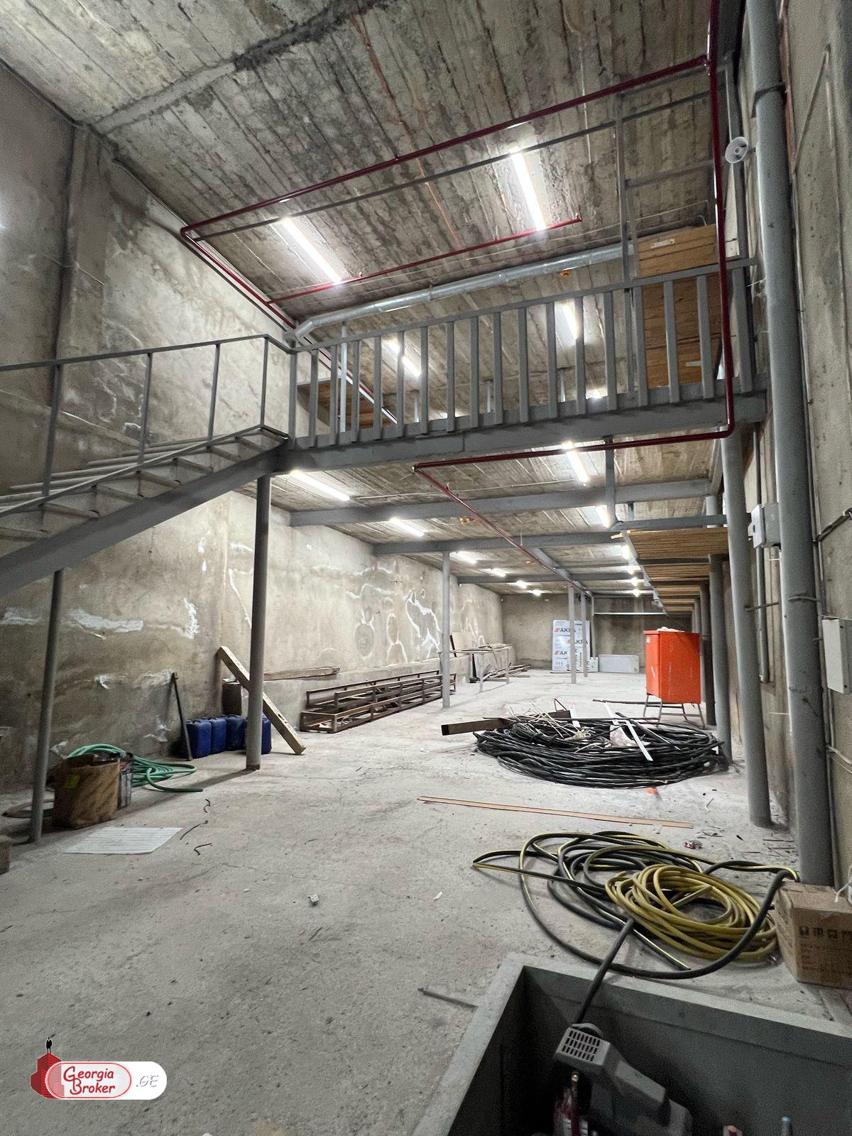 nearly repaired universal space for rent