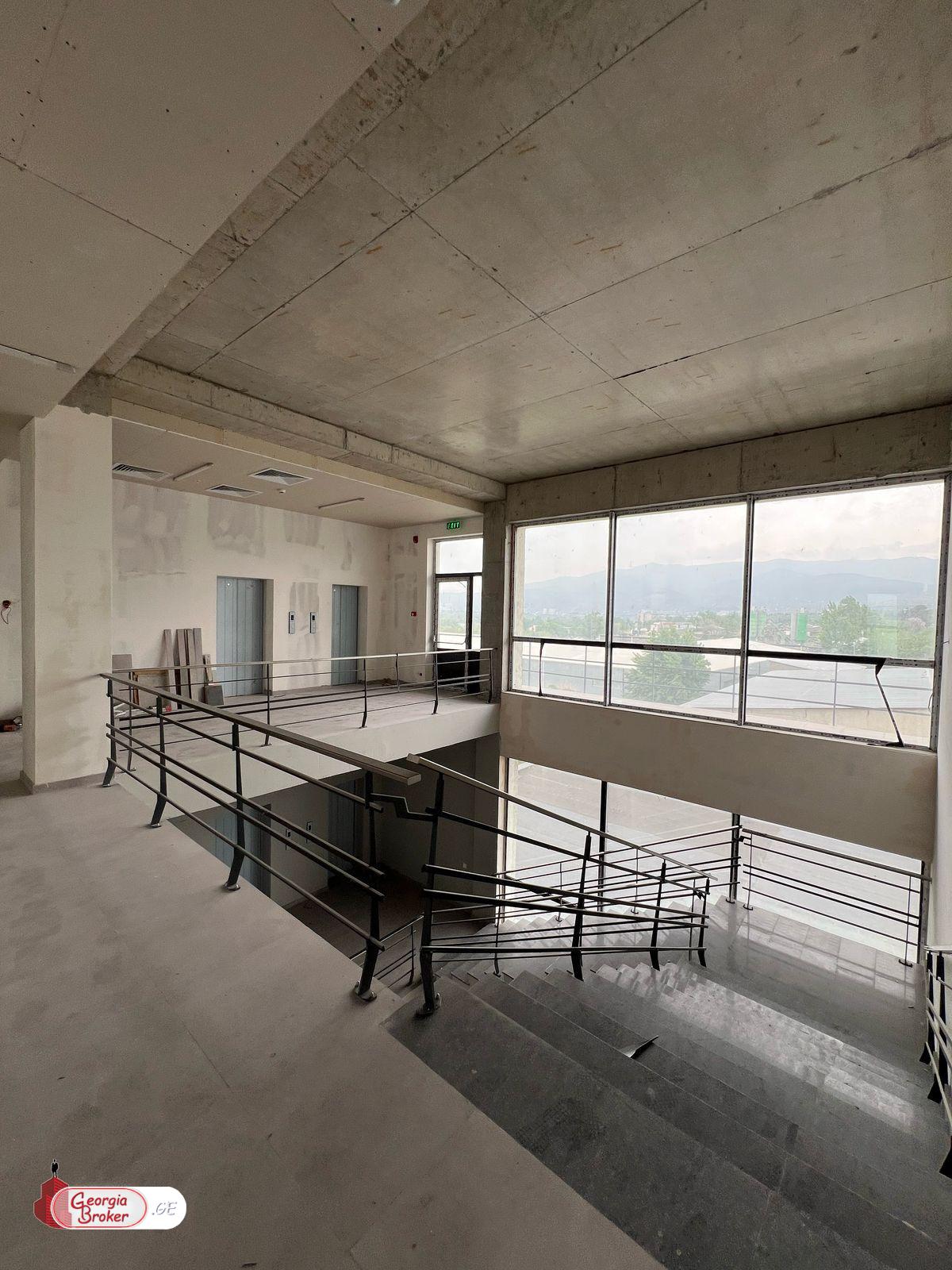 nearly repaired universal space for rent