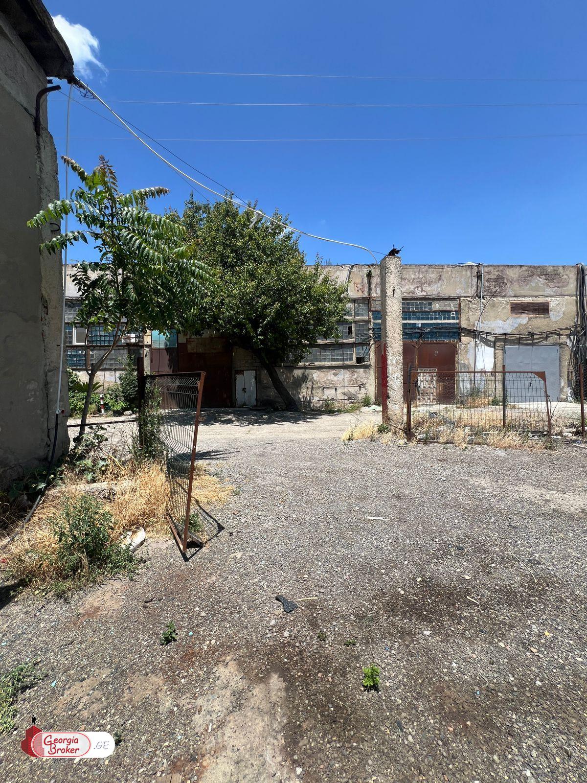 old repaired warehouse space for sale
