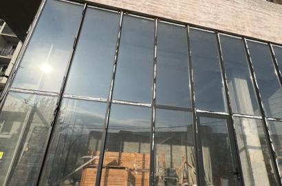 universal space for rent