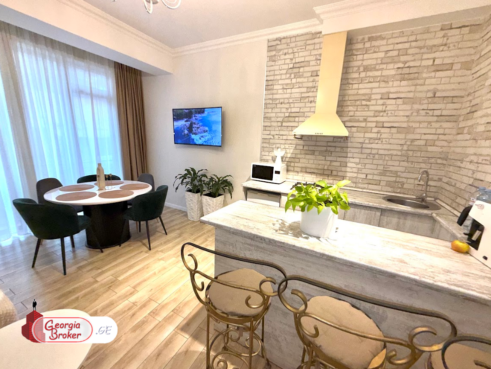 იყიდება ახალი გარემონტებული 4 ოთახიანი ბინა