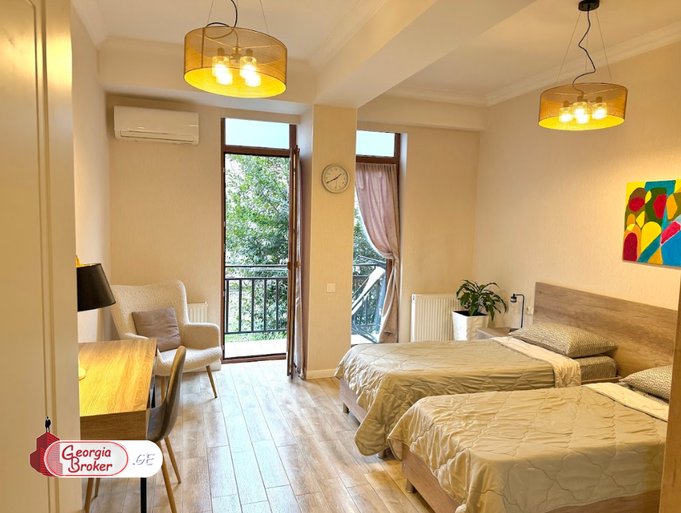 იყიდება ახალი გარემონტებული 4 ოთახიანი ბინა