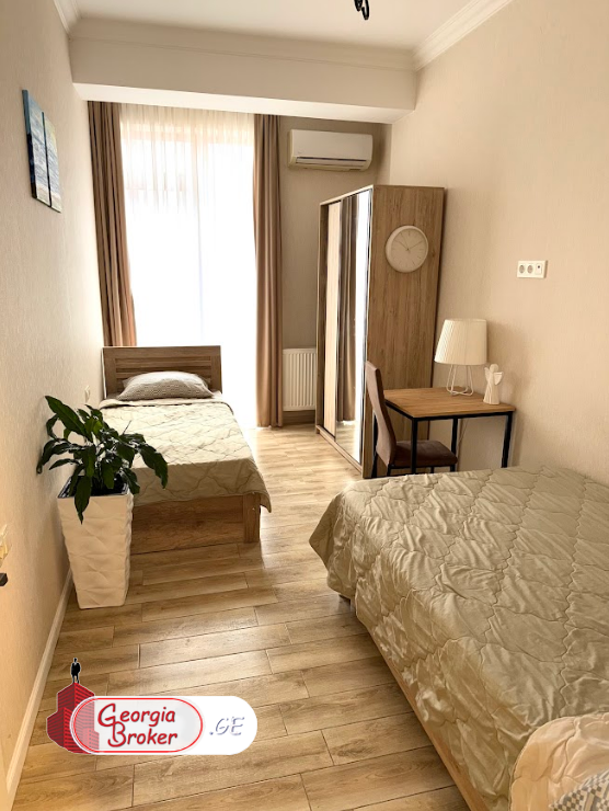 იყიდება ახალი გარემონტებული 4 ოთახიანი ბინა