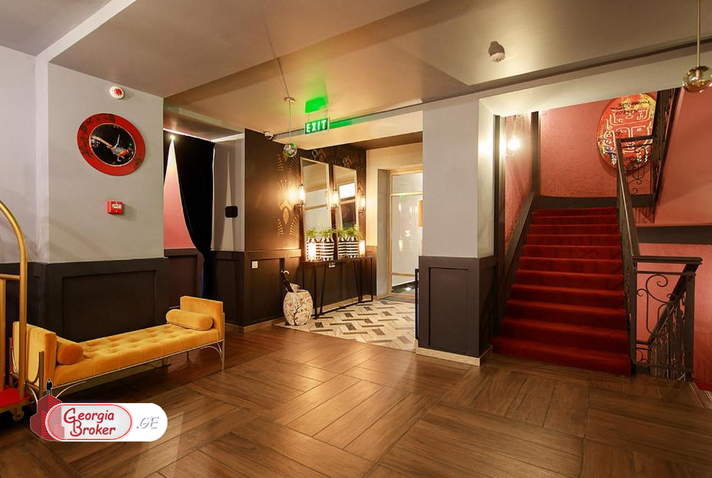 nearly repaired 11-room hotel for sale