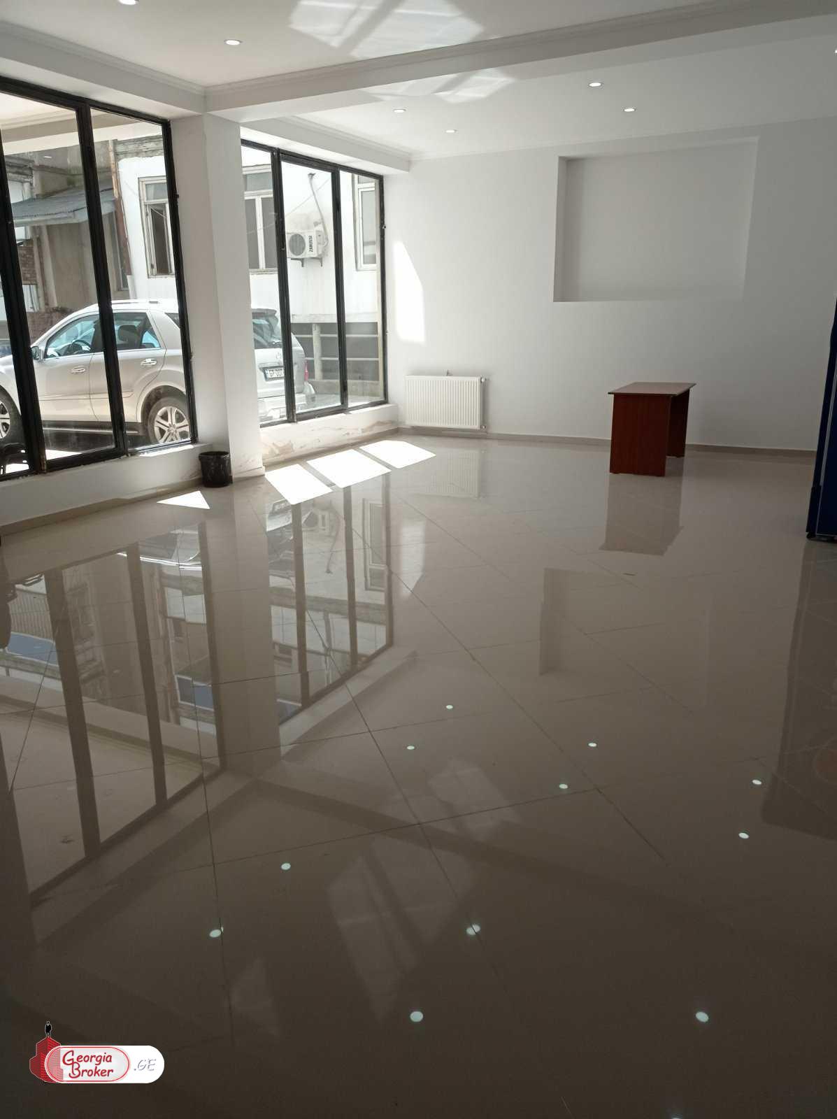 ქირავდება ახალი გარემონტებული საოფისე ფართი