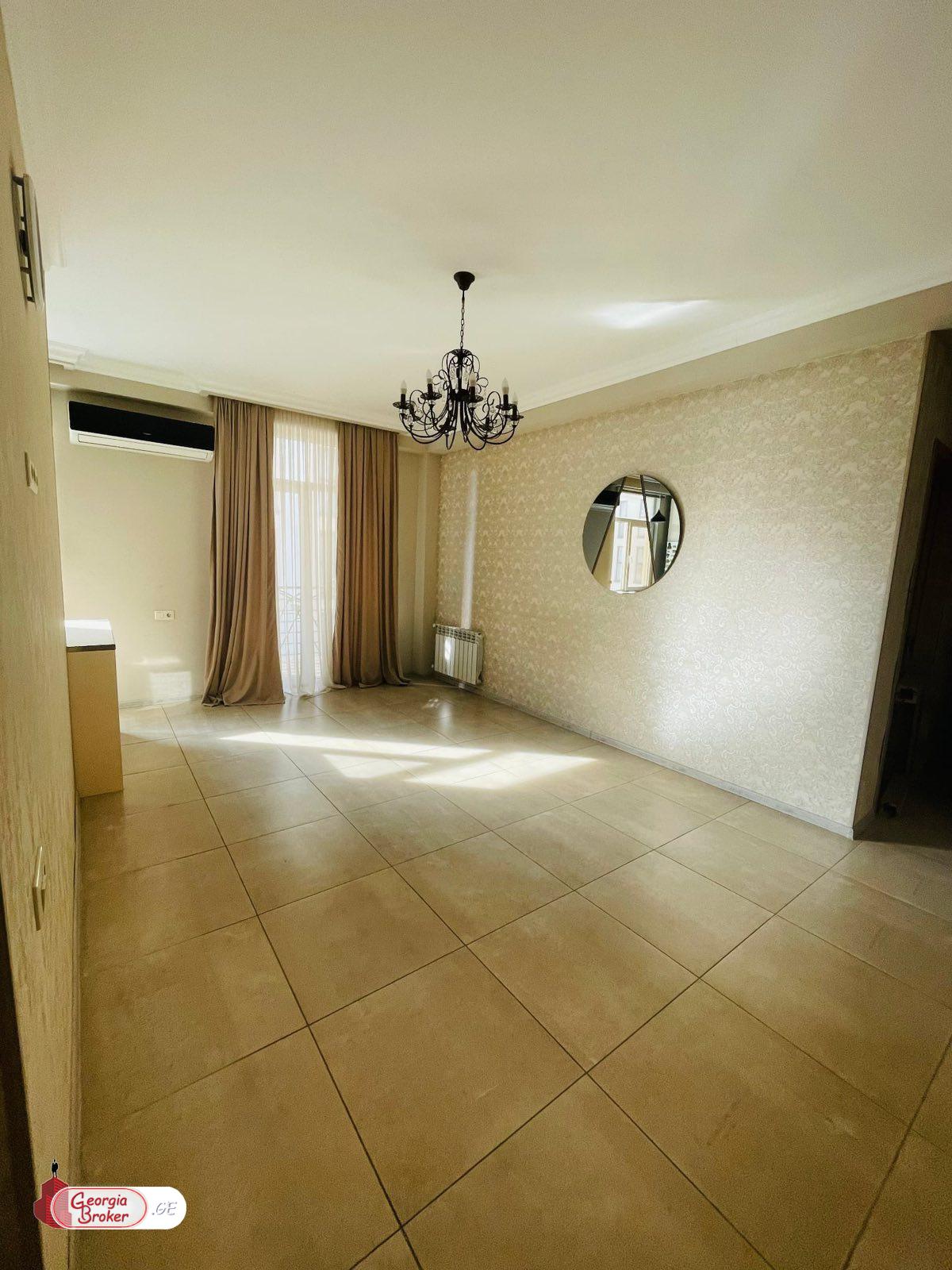 продается квартира с новым ремонтом 3-комнаты