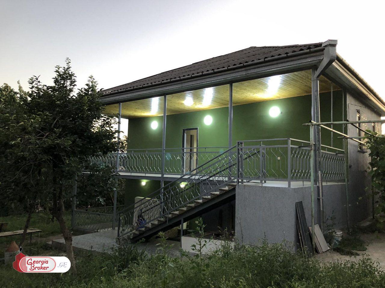 nearly repaired 5-room house for rent