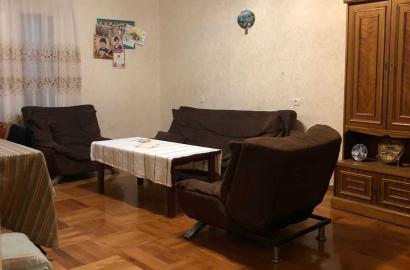 nearly repaired 2-room apartment for sale