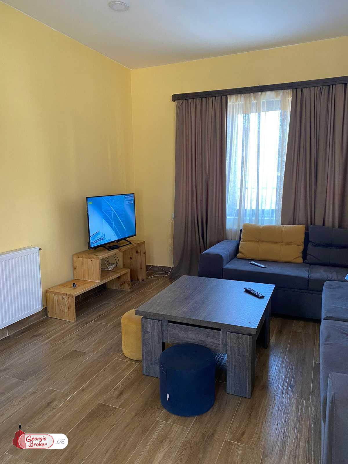 იყიდება ახალი გარემონტებული 3 ოთახიანი სახლი