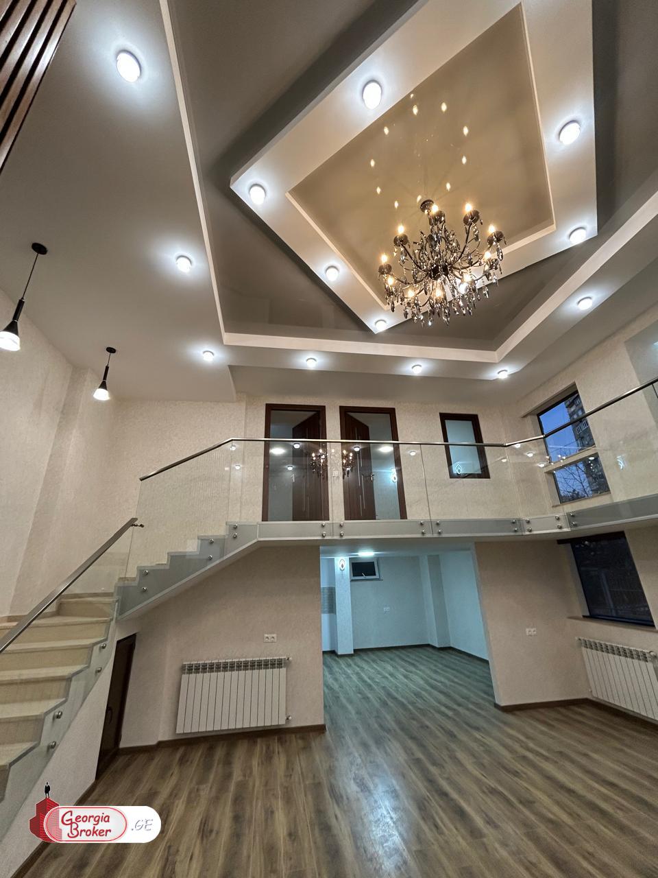 продается офис с новым ремонтом