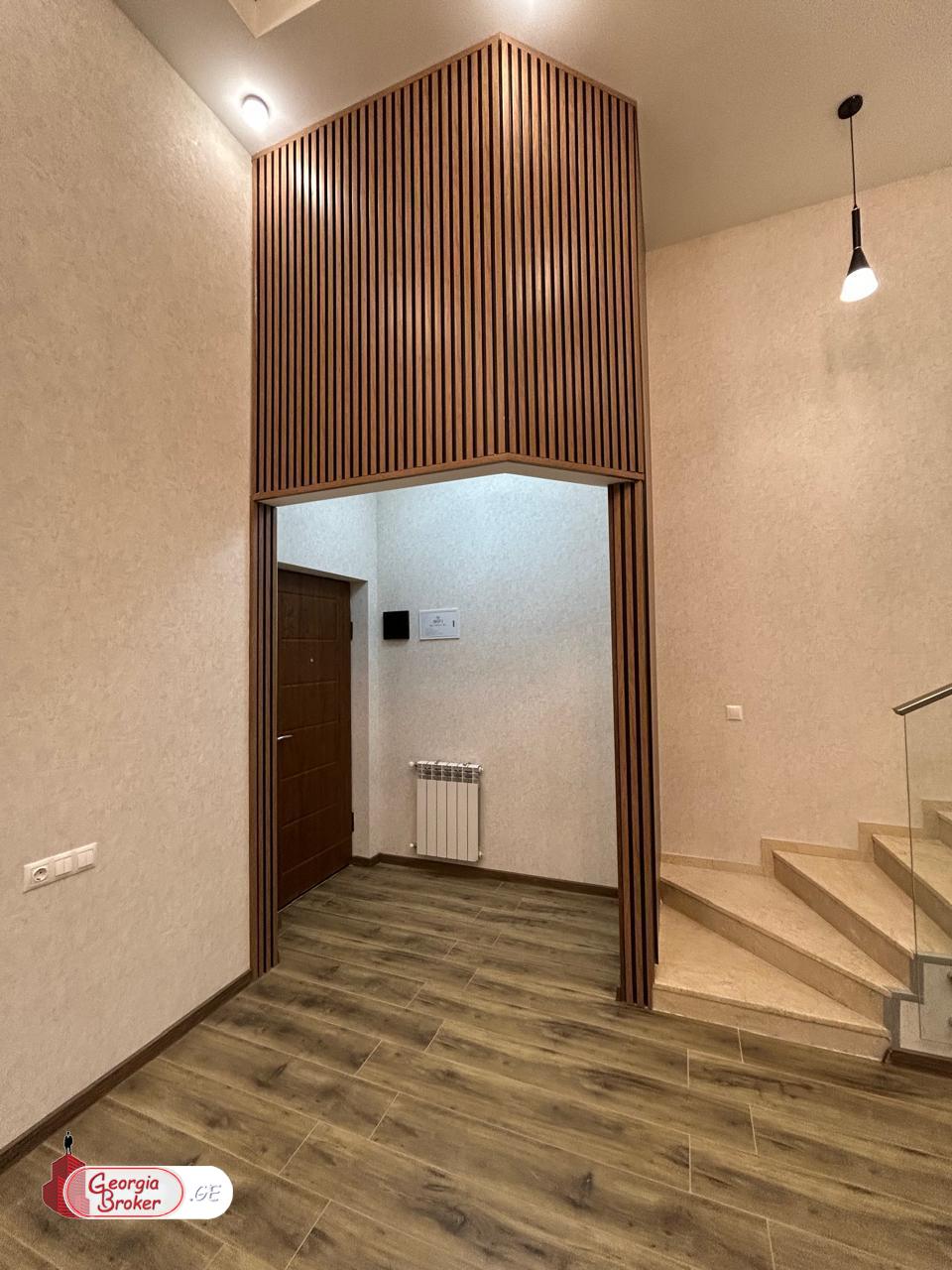 продается офис с новым ремонтом