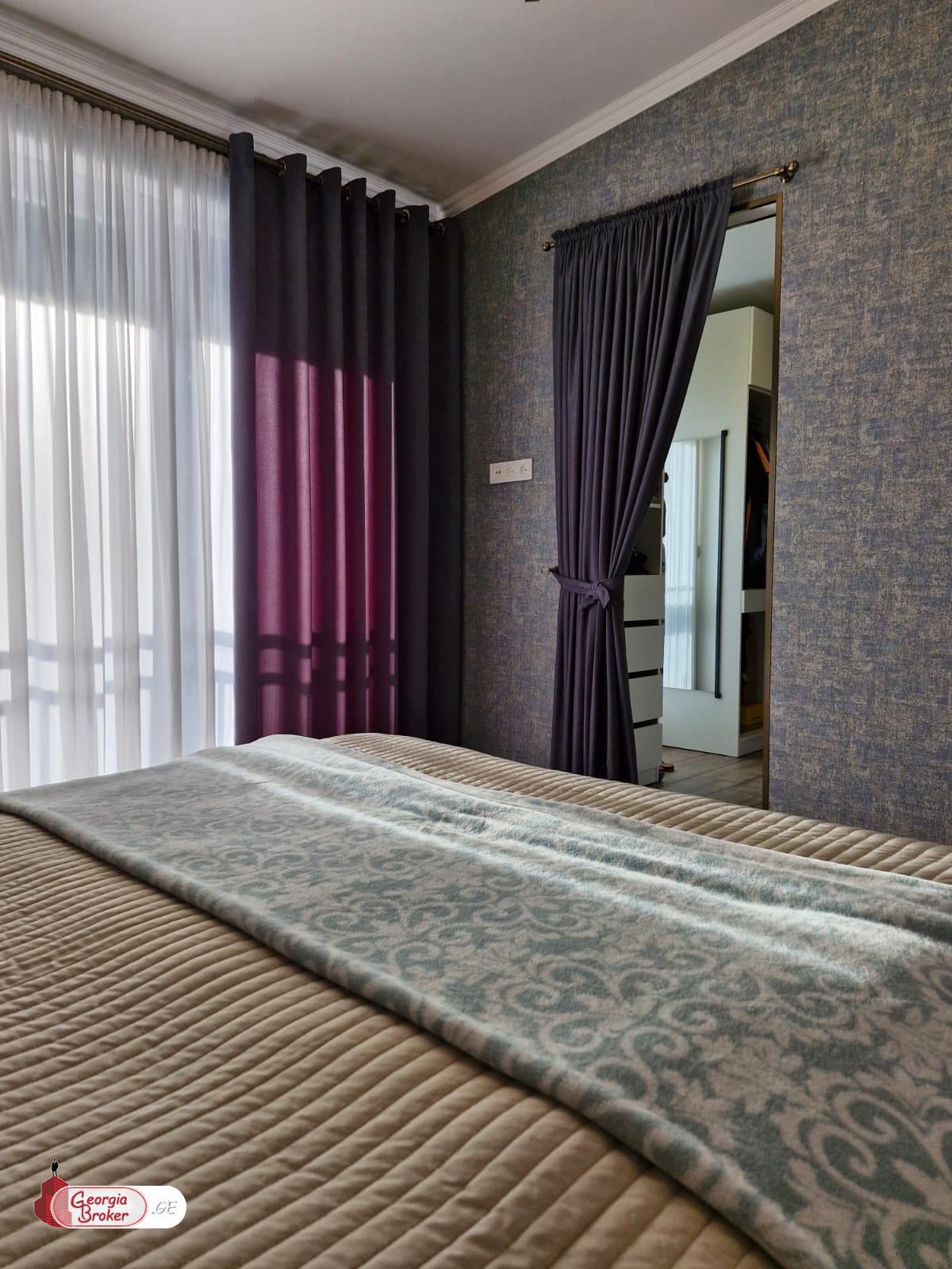 продается квартира с новым ремонтом 3-комнаты