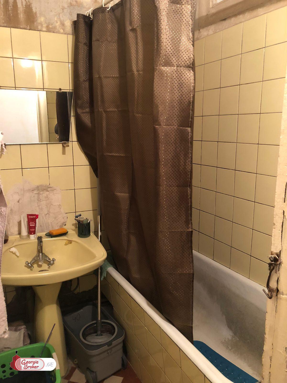 продается квартира с новым ремонтом 2-комнаты