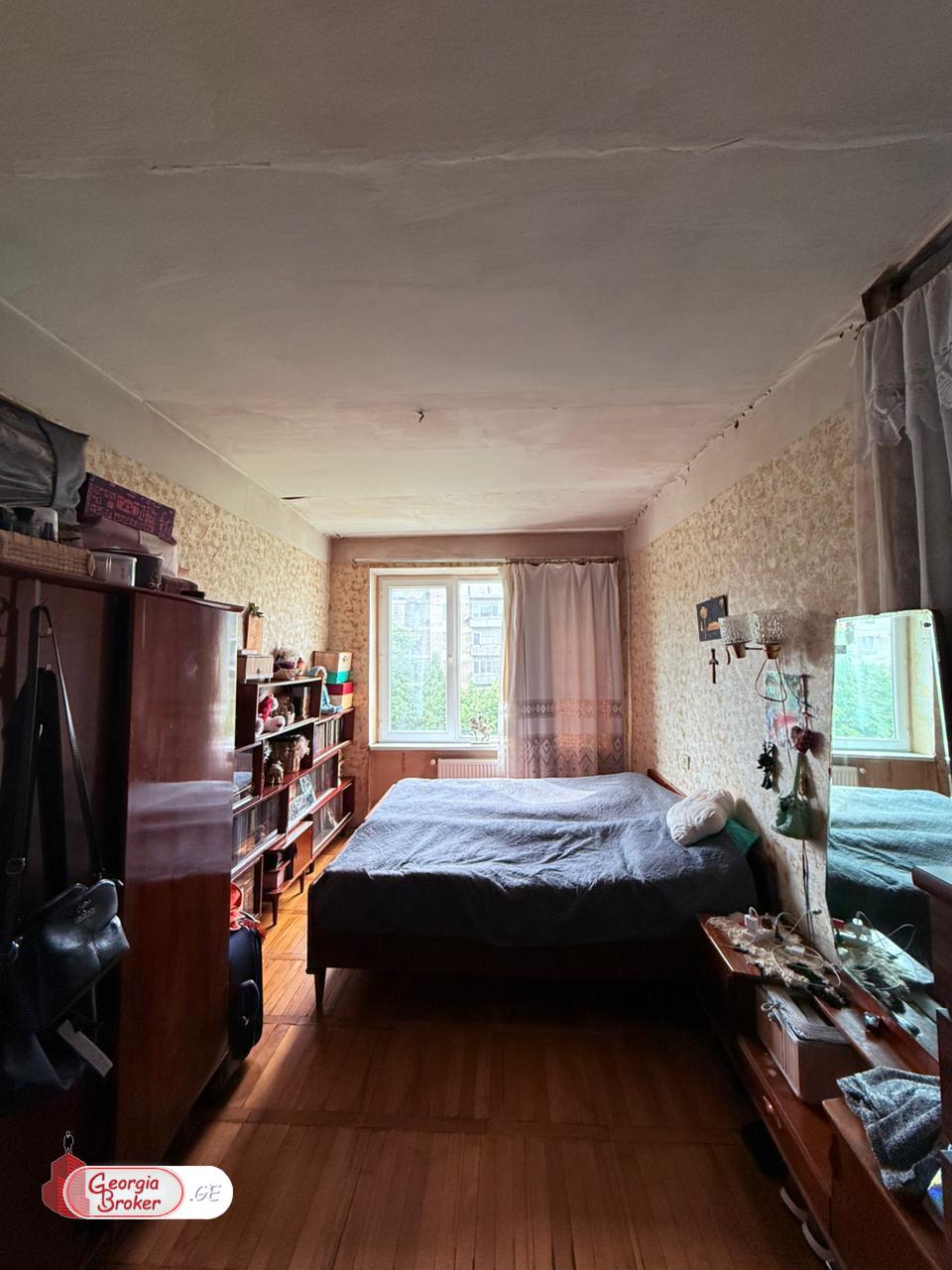 nearly repaired 4-room apartment for sale