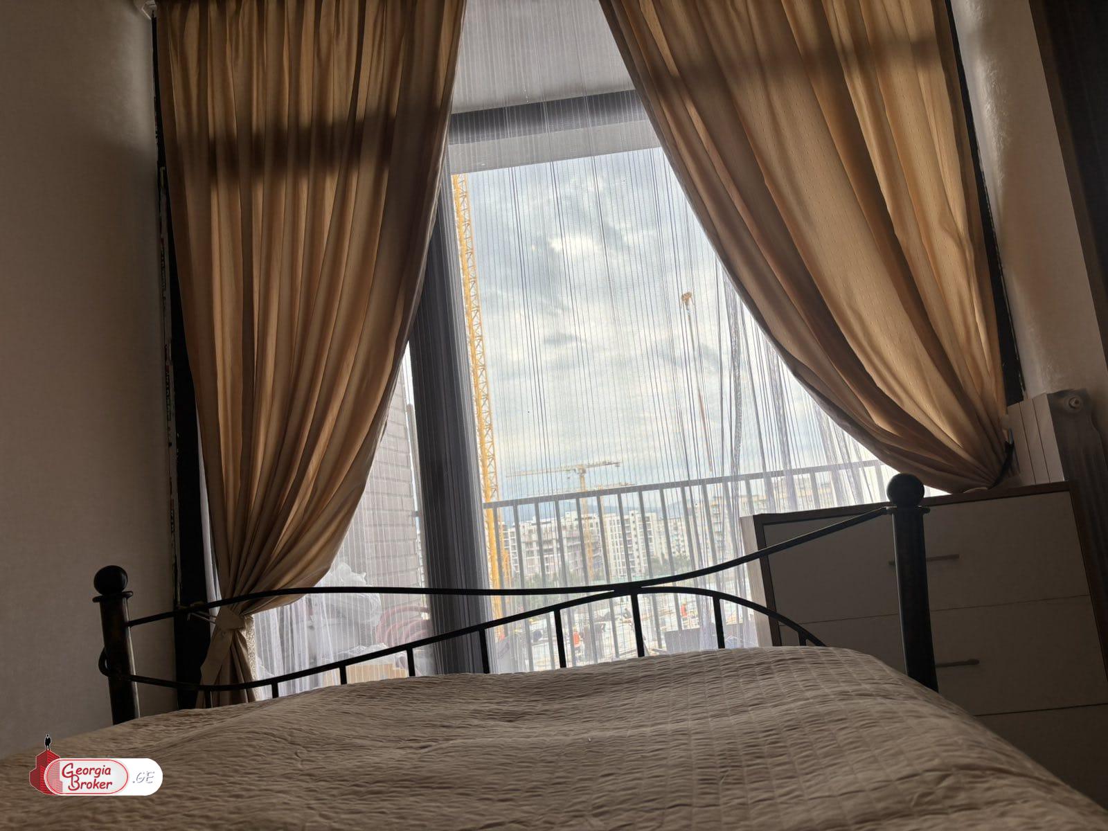 nearly repaired 3-room apartment for sale