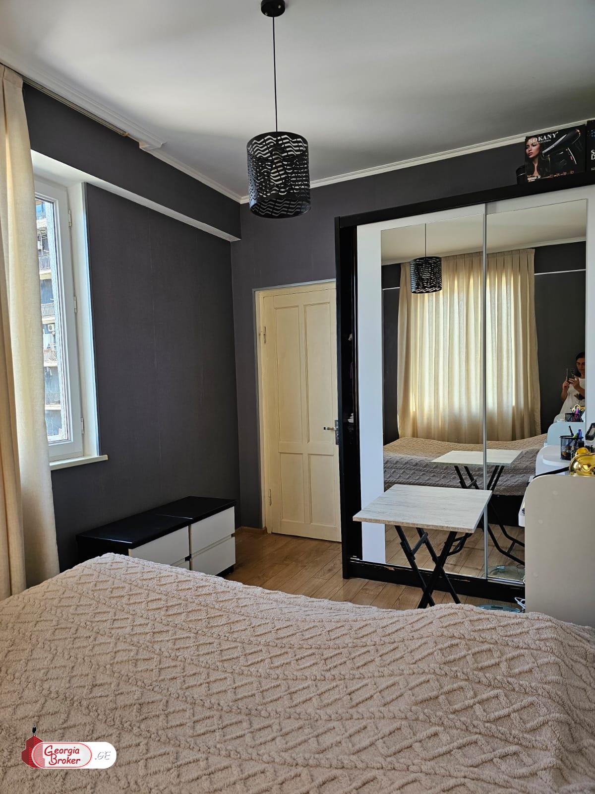 nearly repaired 3-room apartment for sale