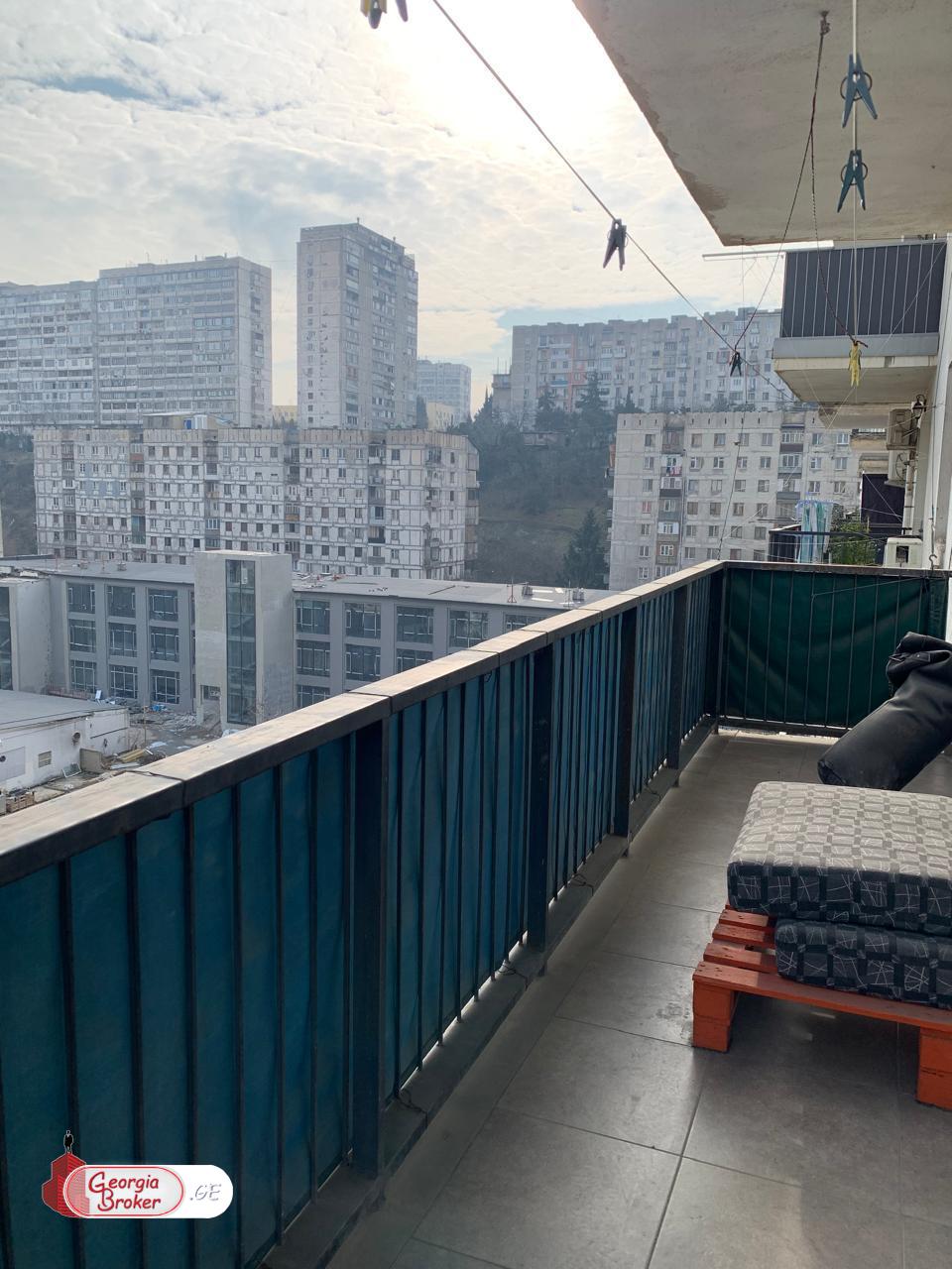 nearly repaired 4-room apartment for sale