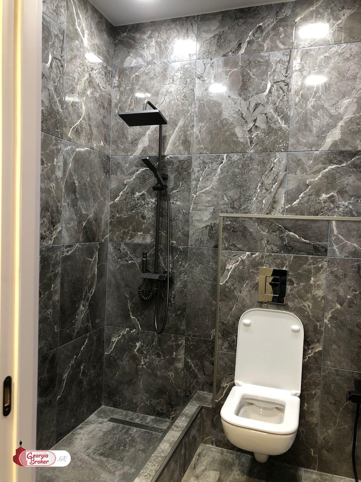 nearly repaired 2-room apartment for sale