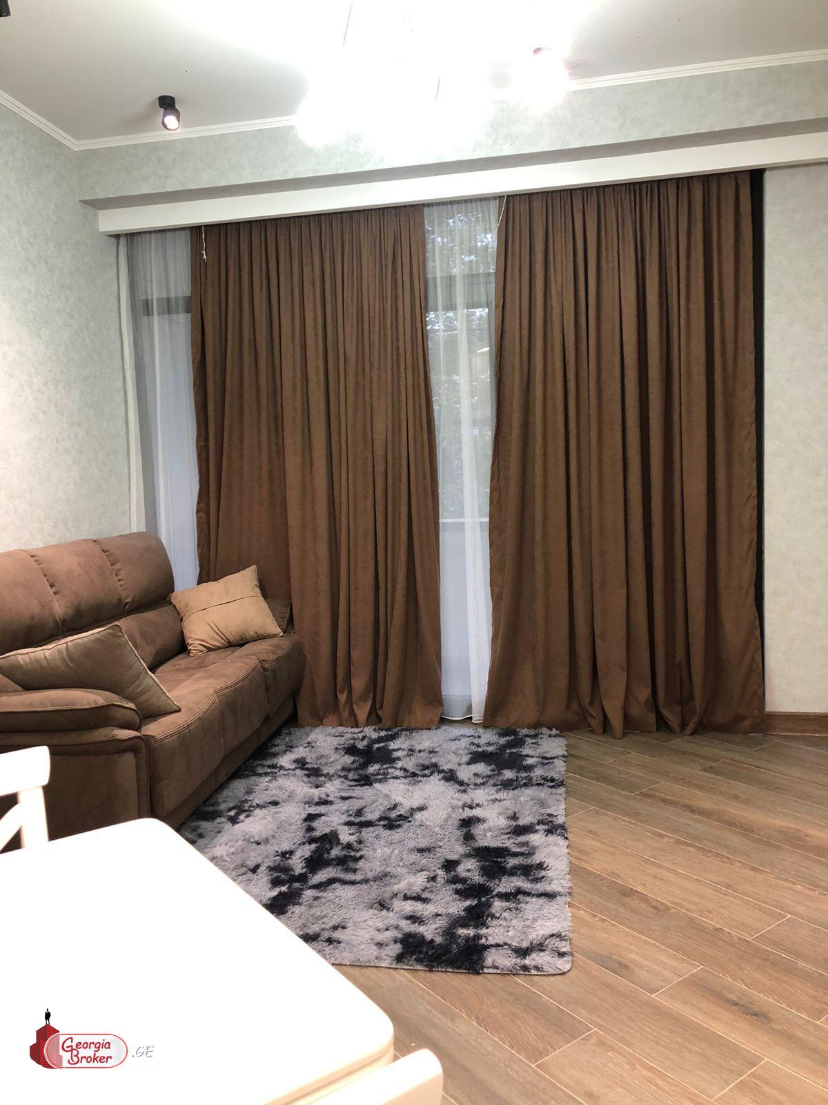 nearly repaired 2-room apartment for sale