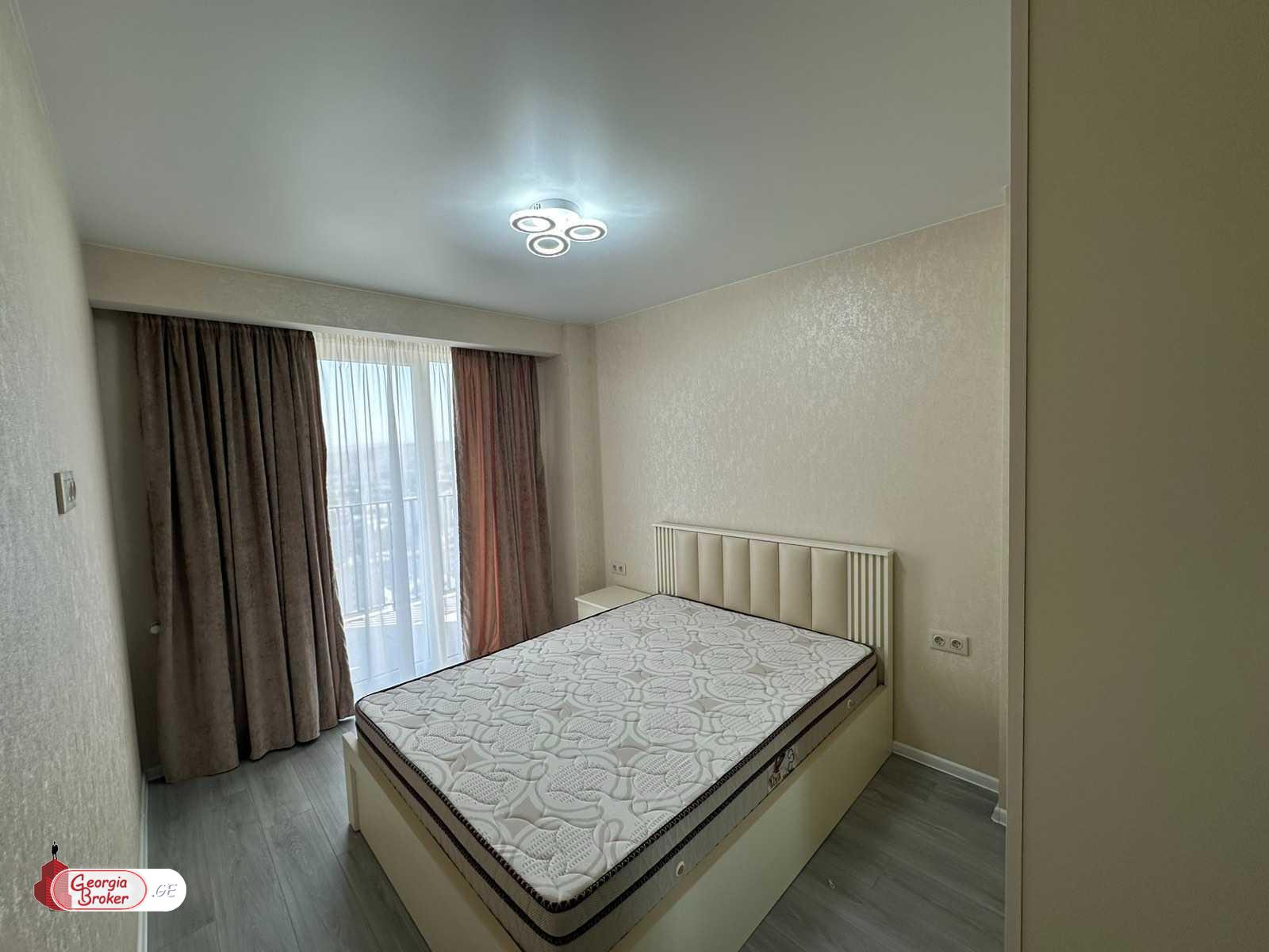 nearly repaired 2-room apartment for rent