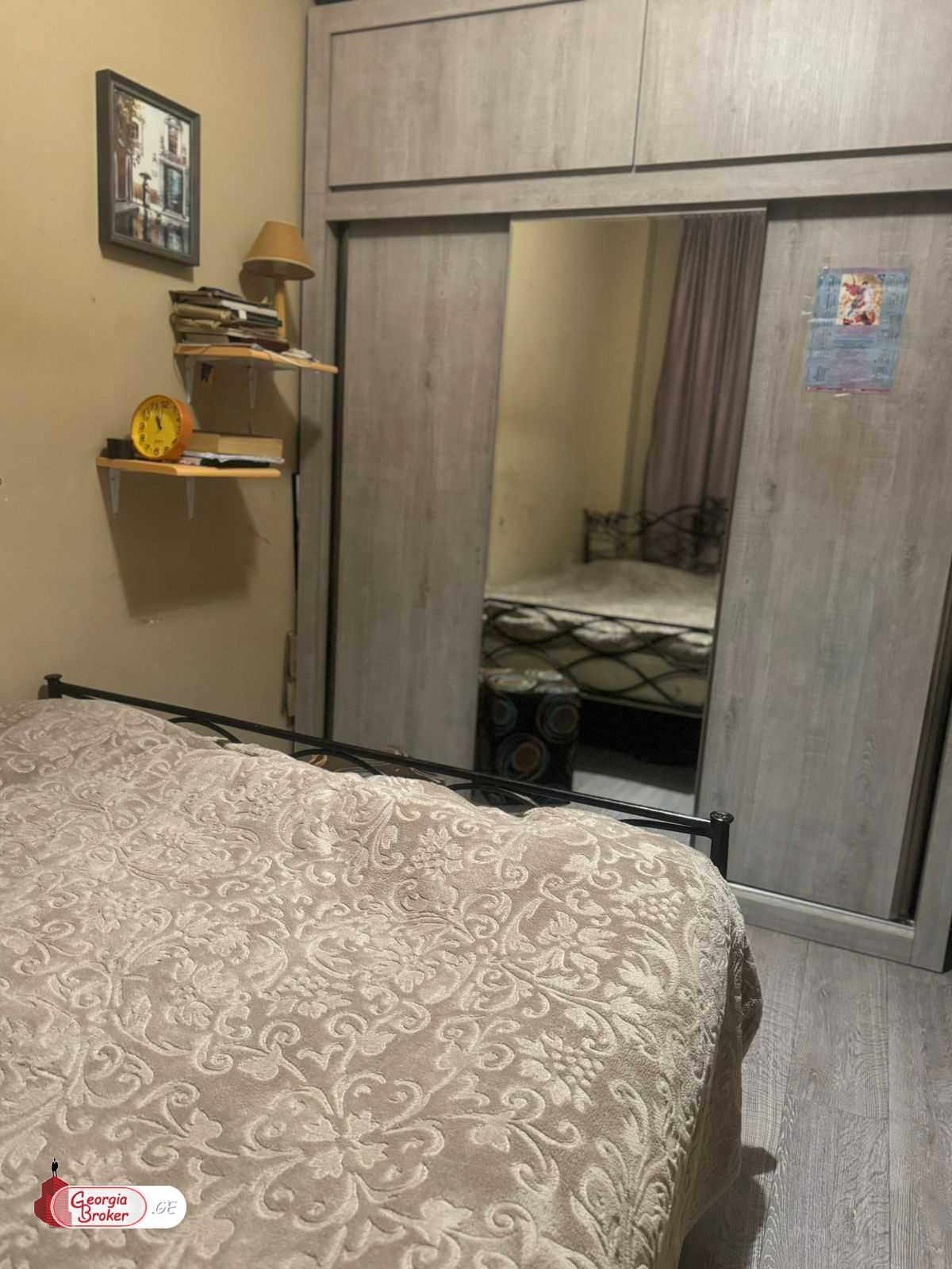 nearly repaired 3-room apartment for sale