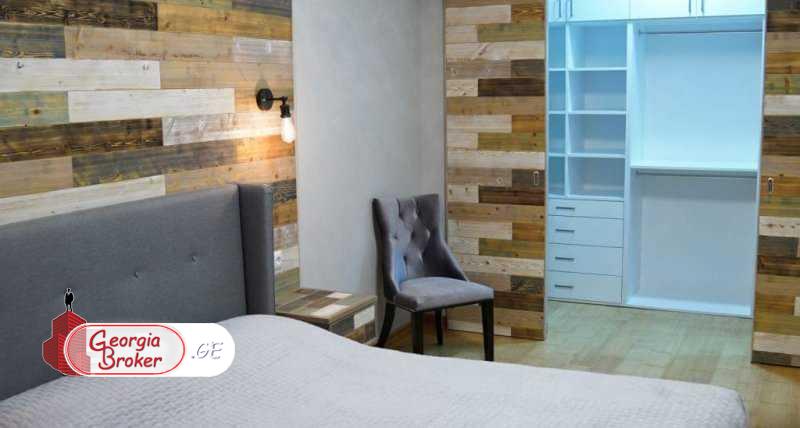 продается квартира с новым ремонтом 3-комнаты