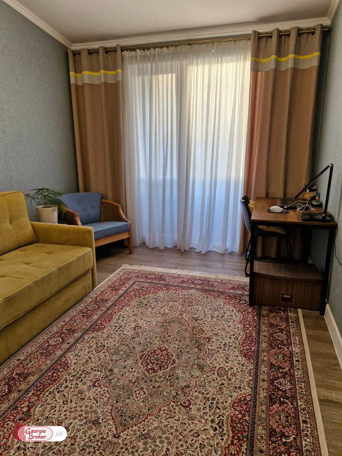 nearly repaired 3-room apartment for sale