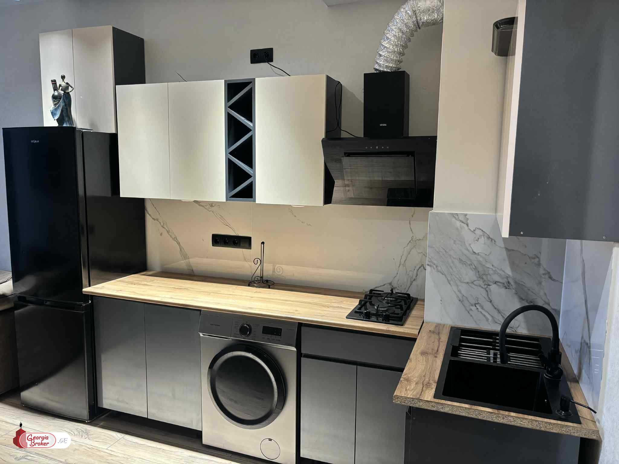 nearly repaired 3-room apartment for sale